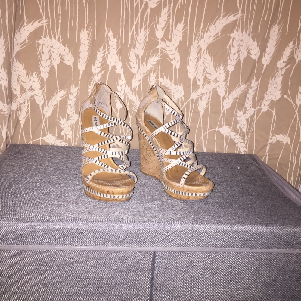 Wedge sandals with rhinestones